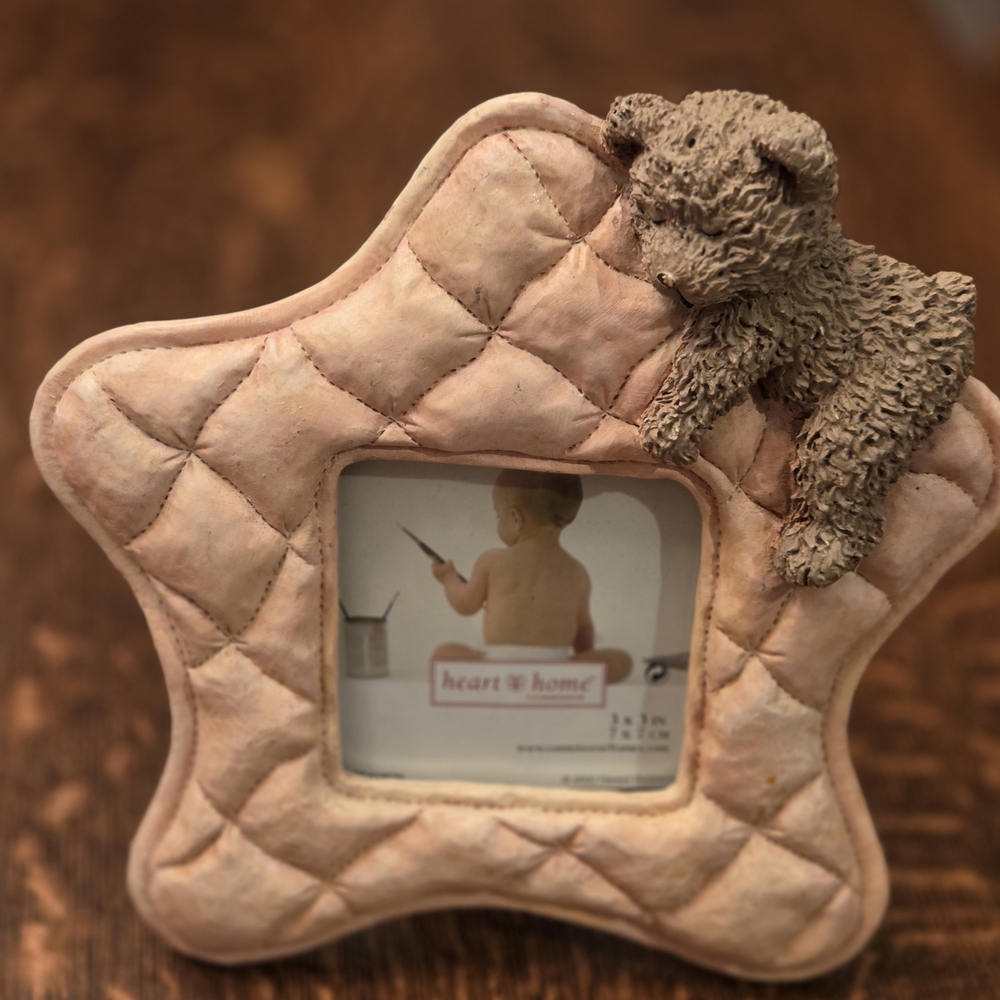 Heart & Home Star-Shaped Photo Frame with 3D Bear on a Puffy Pink Quilt